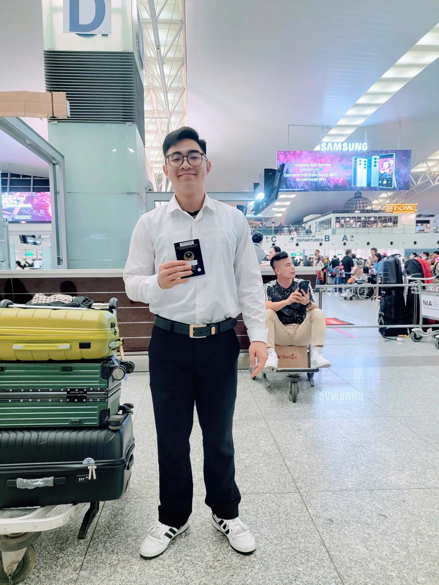 NHẬT KÝ TIỄN BAY – NHÀ HÀNG OS