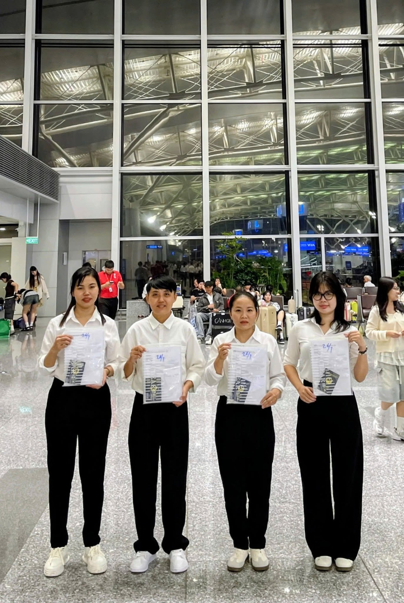 Tháng 7 nhịp xuất cảnh vẫn sôi động đều đều tại JIS