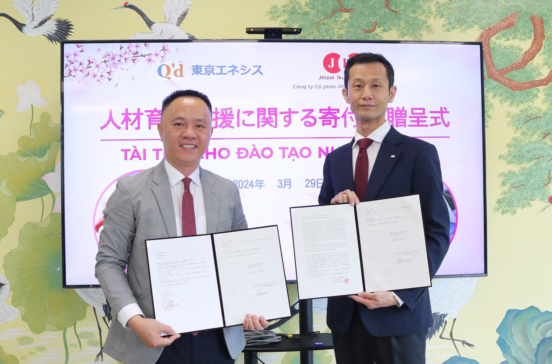 Lễ Ký Kết Tài Trợ Đào Tạo Với Tập Đoàn Năng Lượng Tokyo Eneshisu Tại Trụ Sở Văn Phòng JIS Hà Nội